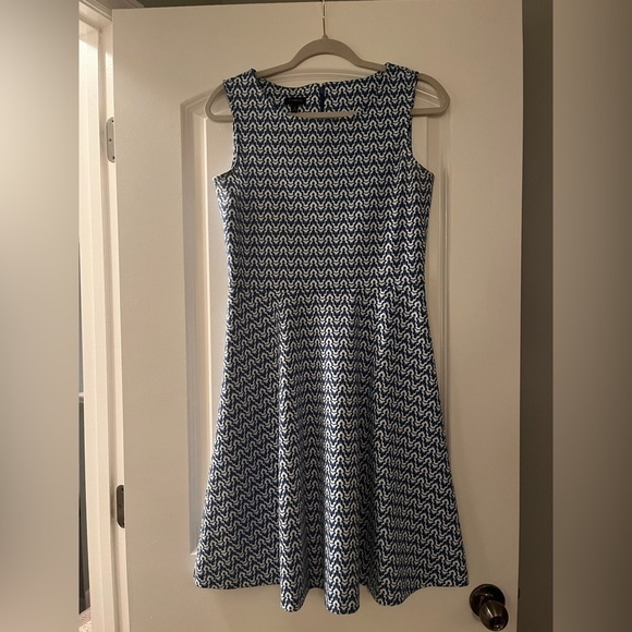 Talbots Sleeveless Fit-and-Flare Knit Dress - Small - Picture 1 of 16